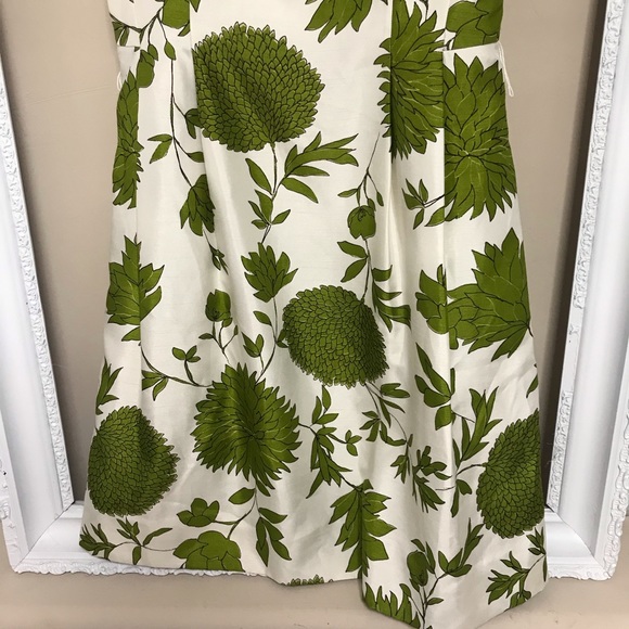 Willow Green dress - Picture 5 of 6